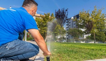 İzmir’in parklarında su kaybına geçit yok