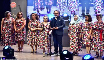 Tiyatroda İzmir rüzgarı: Bahadır Buyruk ve Ürkmez Kadınları zirvede
