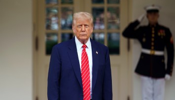 Trump: 'Putin ve ben bir araya gelene kadar Ukrayna konusunda hiçbir şey olmayacak'