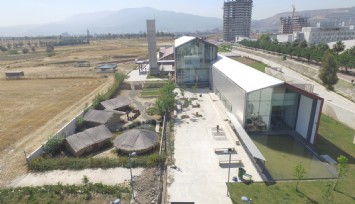 Uluslararası Bornova Tarih ve Kültür Sempozyumu 22-23 Mayıs’ta Yeşilova Höyüğü’nde