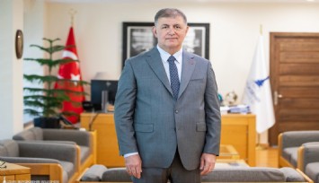 Başkan Cemil Tugay’dan Kurultay davası açıklaması: Bağımsızlık, gelecek, özgürlük her şey adaletle vardır