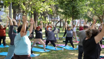 Buca’da yoga, pilates ve zumba dersleri açık havaya taşındı