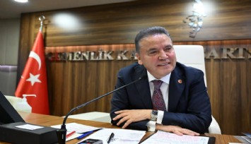 Antalya Büyükşehir Belediye Başkanı Muhittin Böcek geçici olarak görevden uzaklaştırldı
