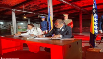 Başkan Tugay Bosna’da Srebrenitsa Katliamı’nın kurbanlarını andı