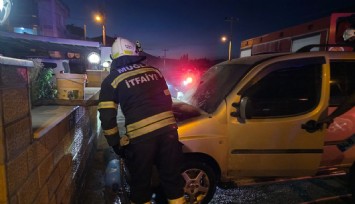 Milas’ta korkunç kaza:Otomobil hem can aldı hem yandı