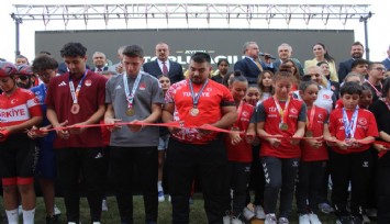 Aydın’a spor yatırımı: 23 tesis gençlere kazandırıldı