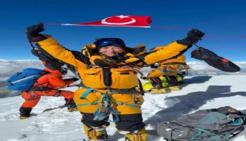 Denizlili dağcı K2 Dağı zirvesine ayak basan ilk Türk kadın dağcı oldu