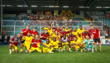 Göztepe'nin yeni transferleri göz doldurdu
