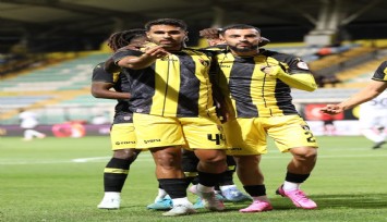 İstanbulspor ve Manisa FK, 1-1’lik eşitlikle sahadan ayrıldı