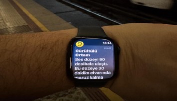 İzmir Metro'da bir vatandaş  akıllı saatiyle gürültüyü ölçü: 90 desibele ulaştı