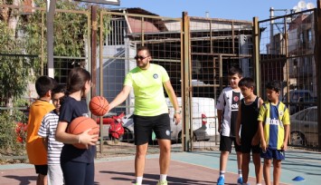 Karabağlar’lı çocuklar bu yaz mahallede sporla buluşuyor
