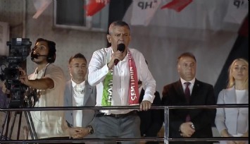 Özel’den Bayrampaşa Mitingi’nde Çerçioğlu çıkışı: Topukları yağlamış kaçıyor, haram zıkkım olsun