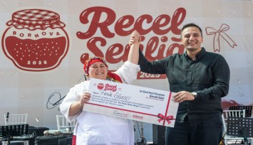 Binlerce İzmirli, doğanın ve emeğin tatlı sofrasında buluştu