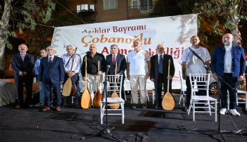Bornova’da Aşıklar Bayramı coşkusu