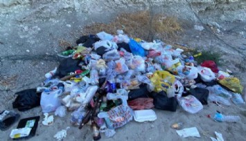 Dikili Belediyesi Pissa Koyu çöplüğe çevrildi