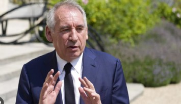 Fransa başbakanı resmen istifa etti