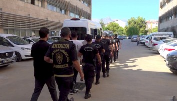 İzmir’de 96 yaşındaki vatandaşı hedef alan Yeni Joker operasyonu: 10 şüpheli yakalandı