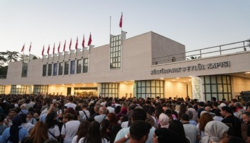 İEF'de hafta sonu yoğunluğu