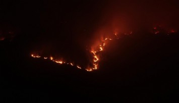 Kastamonu’da orman yangını devam ediyor: 9 köy tahliye edildi