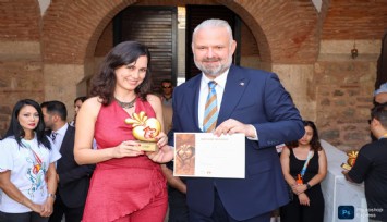 Menemen’de festival coşkusu Hemhal ile başladı