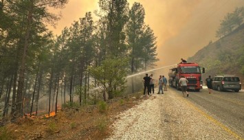 Muğla'da alevlerle mücadele devam ediyor