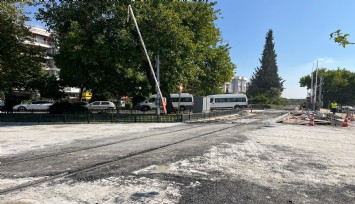 Soğukkuyu hemzemin geçidi araç trafiğine açıldı