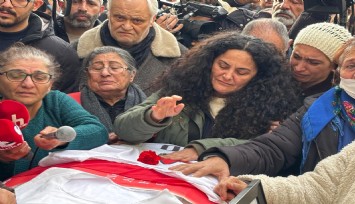 Eski İHD İzmir Şube Başkanı Ali Aydın son yolculuğuna uğurlandı