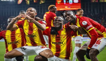 Göztepe 3'te 3 yaptı