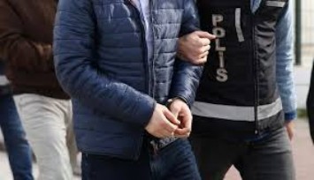İzmir’de insan ticareti operasyonu: 14 yabancı uyruklu kadın kurtarıldı