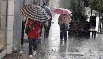 İzmir'de Şubat ayına kadar şemsiyeyi yanınızdan ayırmayın!