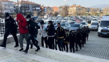 Ödemiş’te fuhuş operasyonu: 8 tutuklama