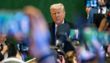 Trump: 'İran’a doğru giden büyük bir filomuz var, ne olacağını göreceğiz'