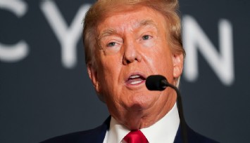 Trump: 'Nükleer silah yok, protestocuları öldürmeyi bırakın'