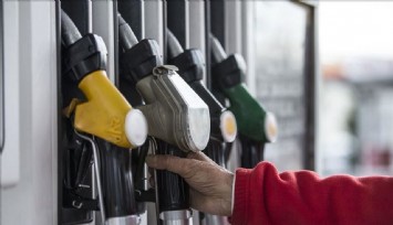 Türkiye’de akaryakıta şok zam: Motorin 60 TL'yi geçiyor