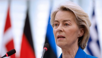 Von der Leyen: 'Grönland'a yönelik büyük ölçekli bir Avrupa yatırım atağı olacak'