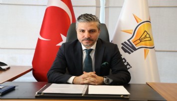 AK Partili Kayacan, Balçova’daki çukurlar üzerinden Belediyeye yüklendi