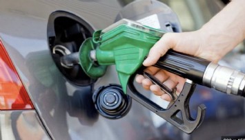 Benzine Perşembe günü 1,55 TL zam