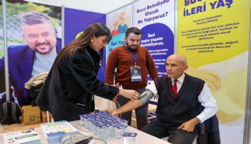 Buca Belediyesinden yaşlı dostu hizmetler