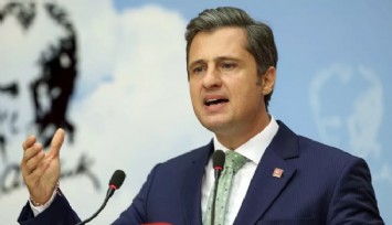 CHP'li Yücel: İzmir'in tarihi binalarına Vakıflar eliyle çökülüyor
