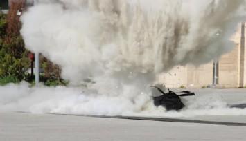 İzmir Bölge Adliye Mahkemesi’nde nefes kesen bomba imha tatbikatı