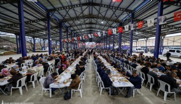 İzmir Büyükşehir Belediyesi 30 ilçede iftar sofrası kuracak