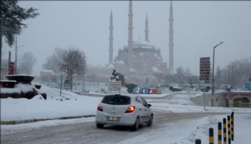Kar yeniden Edirne'den giriş yaptı