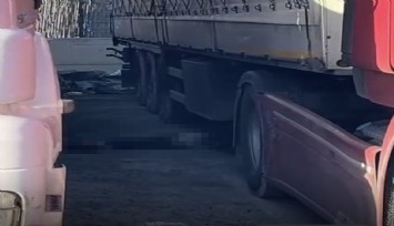 Menemen’de depoda feci kaza: Tırın altında kalan şoför hayatını kaybetti