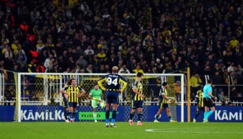 Nottingham Forest'a farklı yenildiler: Fenerbahçe'ye Kadıköy'de şok: 0-3