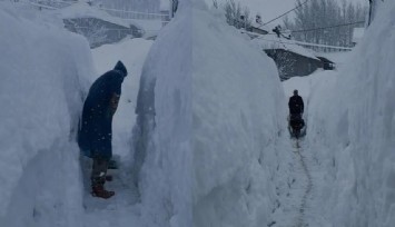 Tunceli’de kar kalınlığı insan boyunu aştı