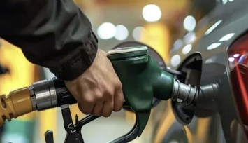 Benzine zam geldi