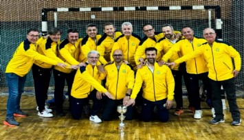 Buca Belediyesi Veteran Hentbol Takımı Avrupa yolcusu