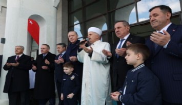 Cumhurbaşkanı Erdoğan: ''Milli ve manevi kimliğimize sahip çıkmaya devam edeceğiz''
