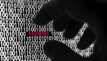 İstanbul’da ’Siyah Şapkalı Hacker’ çetesine operasyon: 19 milyon 800 bin kişiye ait kişisel verileri çalmışlar