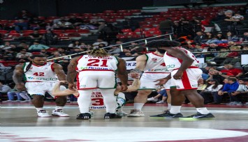 Karşıyaka Basketbol, 7 maç sonra kazandı